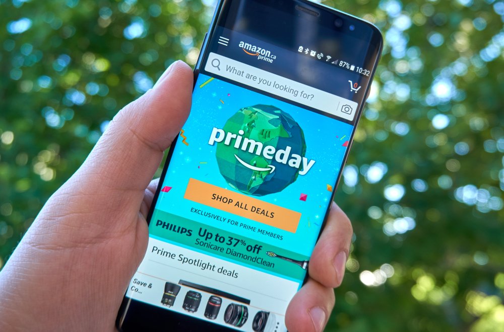 Amazon Prime Day page on Samsung s8 screen in a hand.